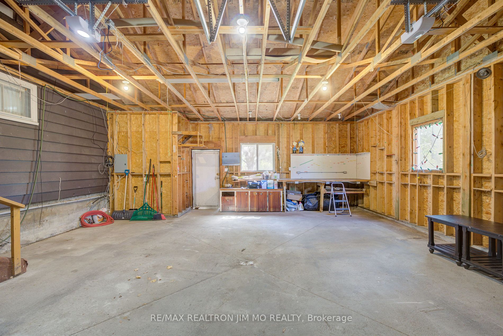 Listing X5973944 - Large Photo # 37