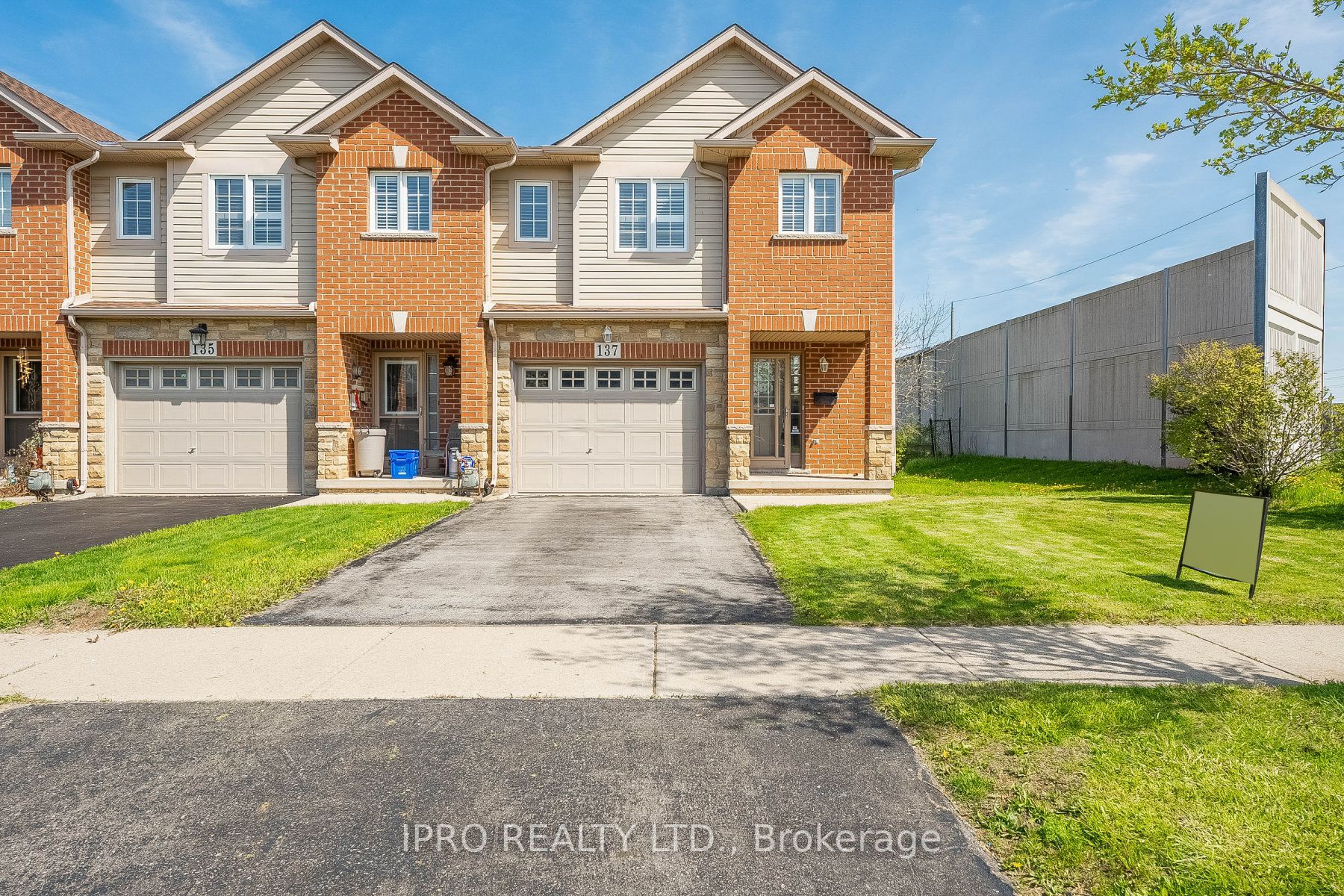 137 Whitefish Cres