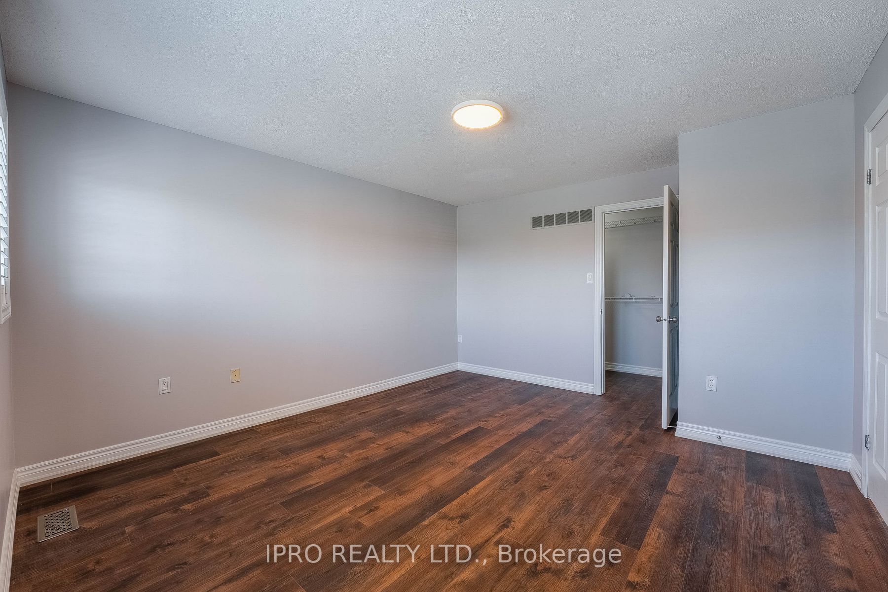 137 Whitefish Cres
