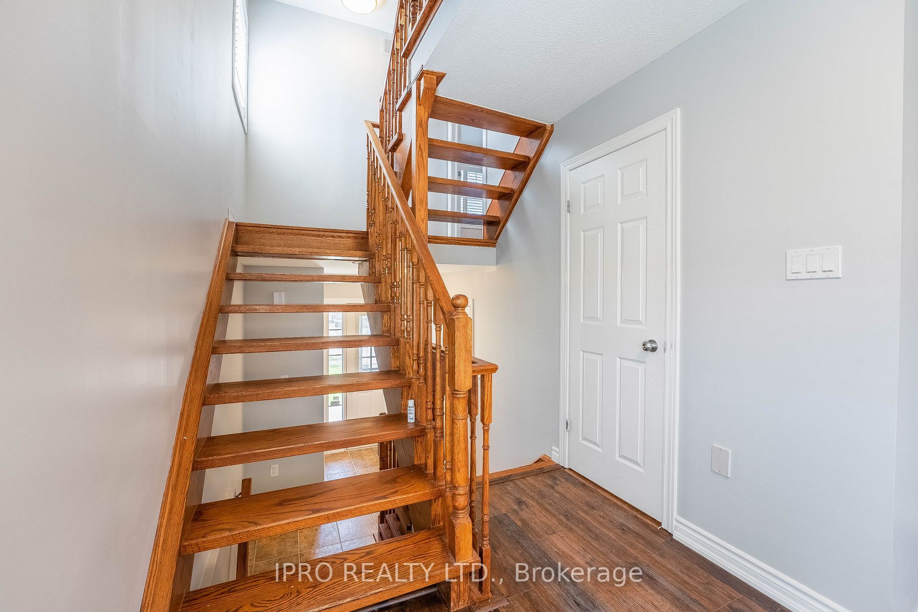 137 Whitefish Cres