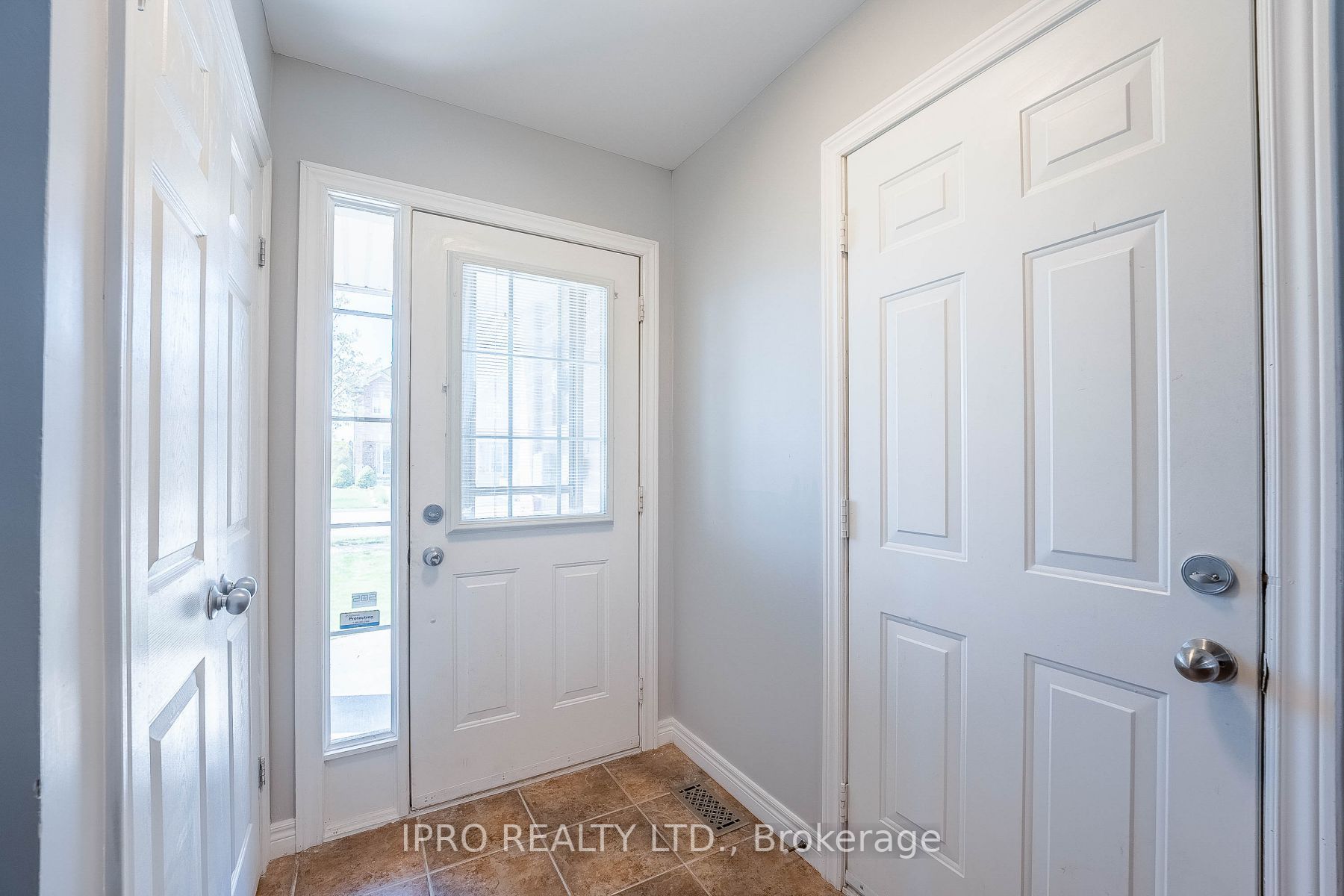 137 Whitefish Cres