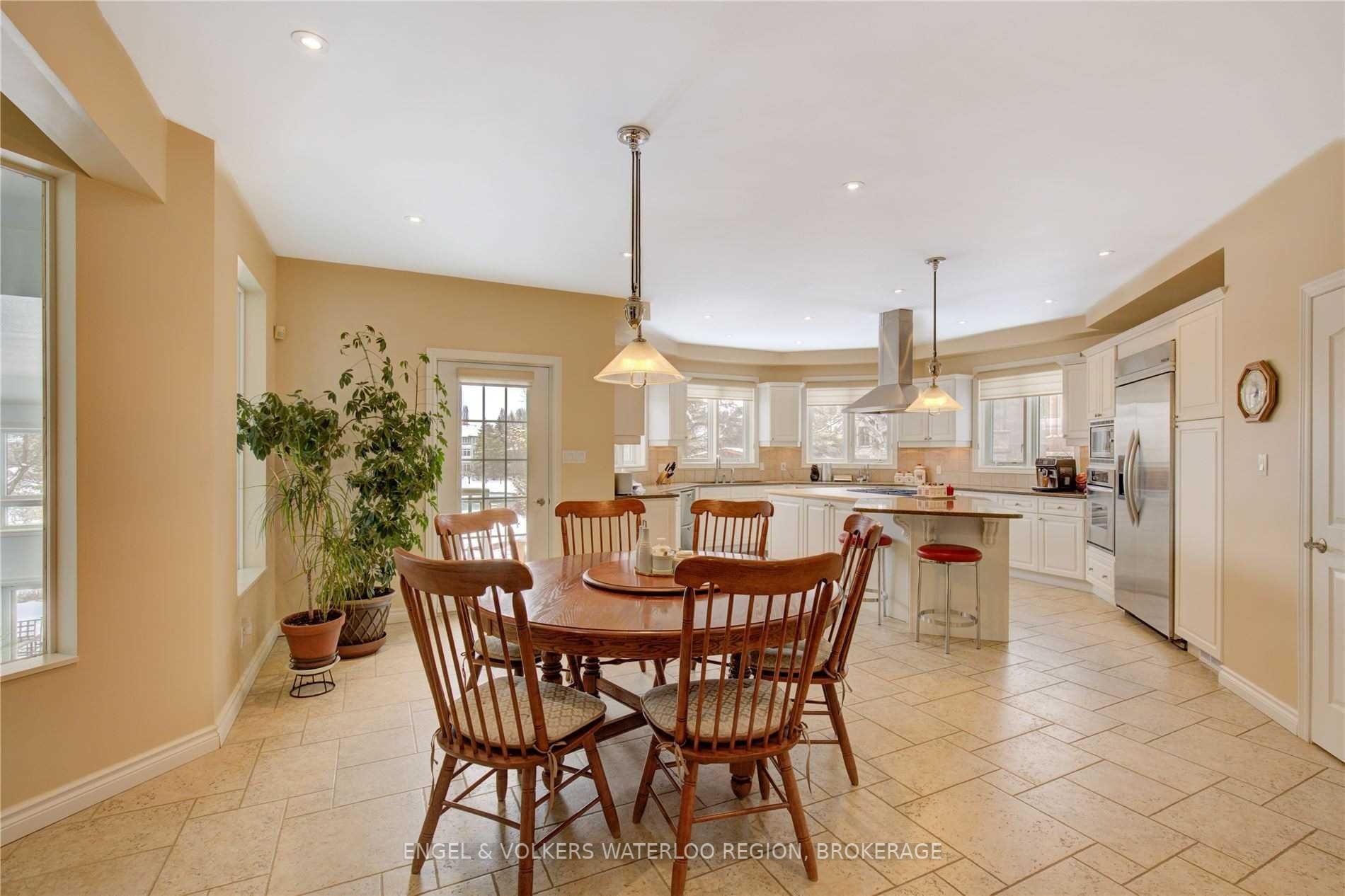 Listing X5974389 - Large Photo # 6
