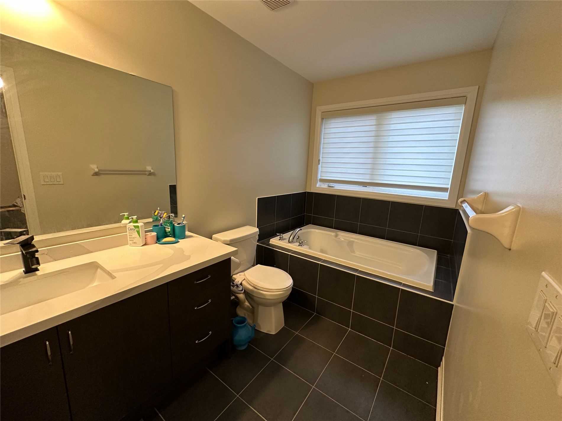 Listing X5974483 - Large Photo # 17