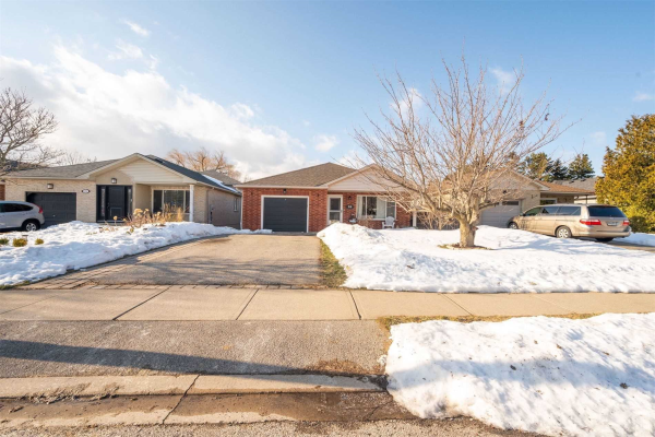 26 Whiterock Ave, Hamilton