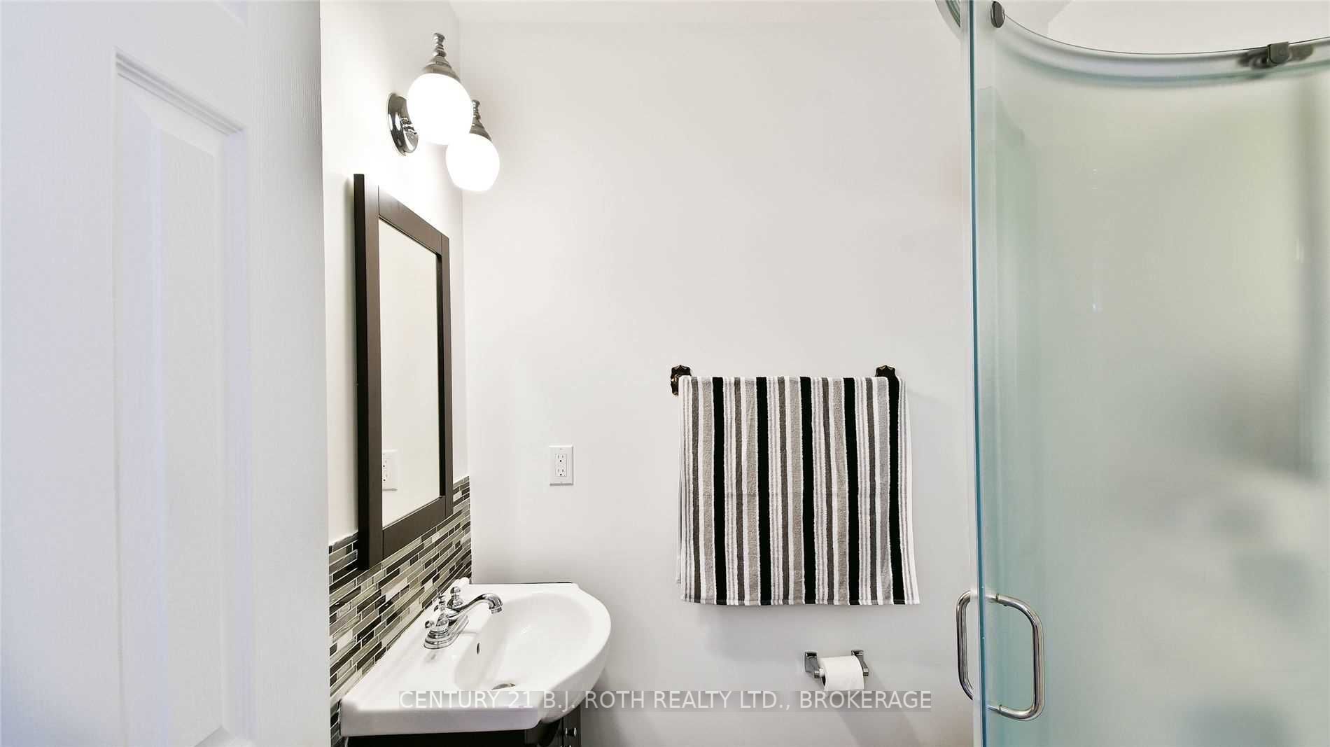 Listing X5975409 - Large Photo # 12