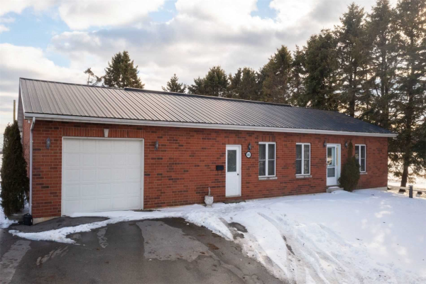 4865 Lakeshore Rd, Port Hope