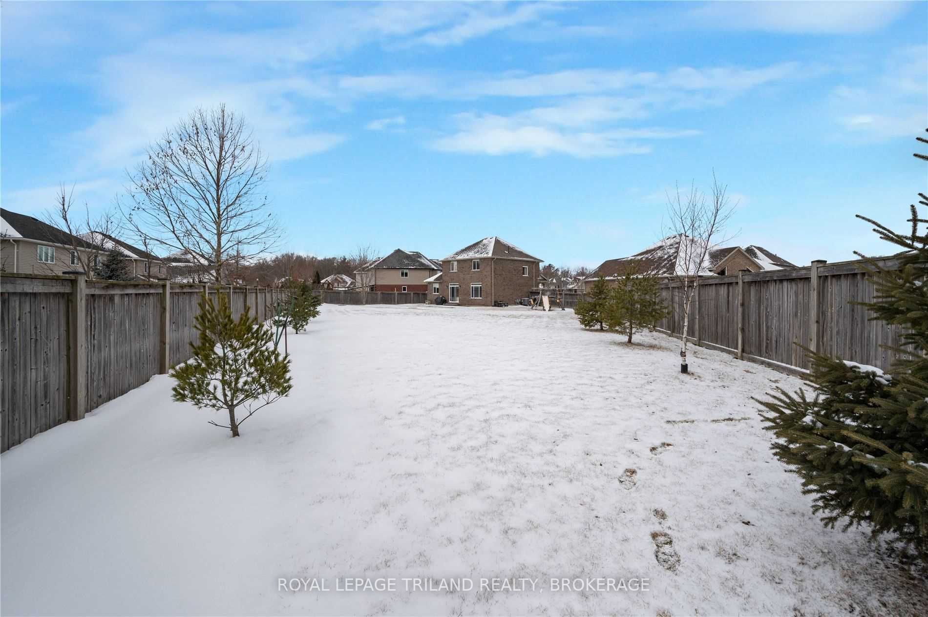 12 Kingfisher Crt
