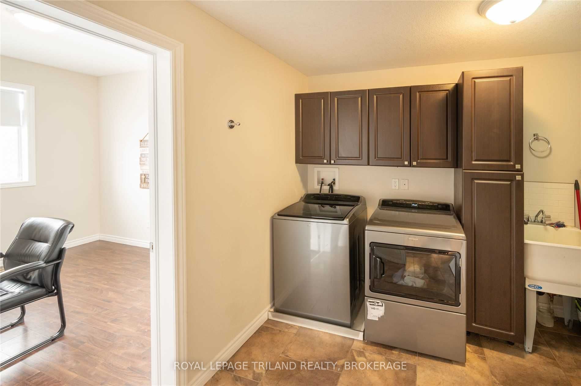 12 Kingfisher Crt