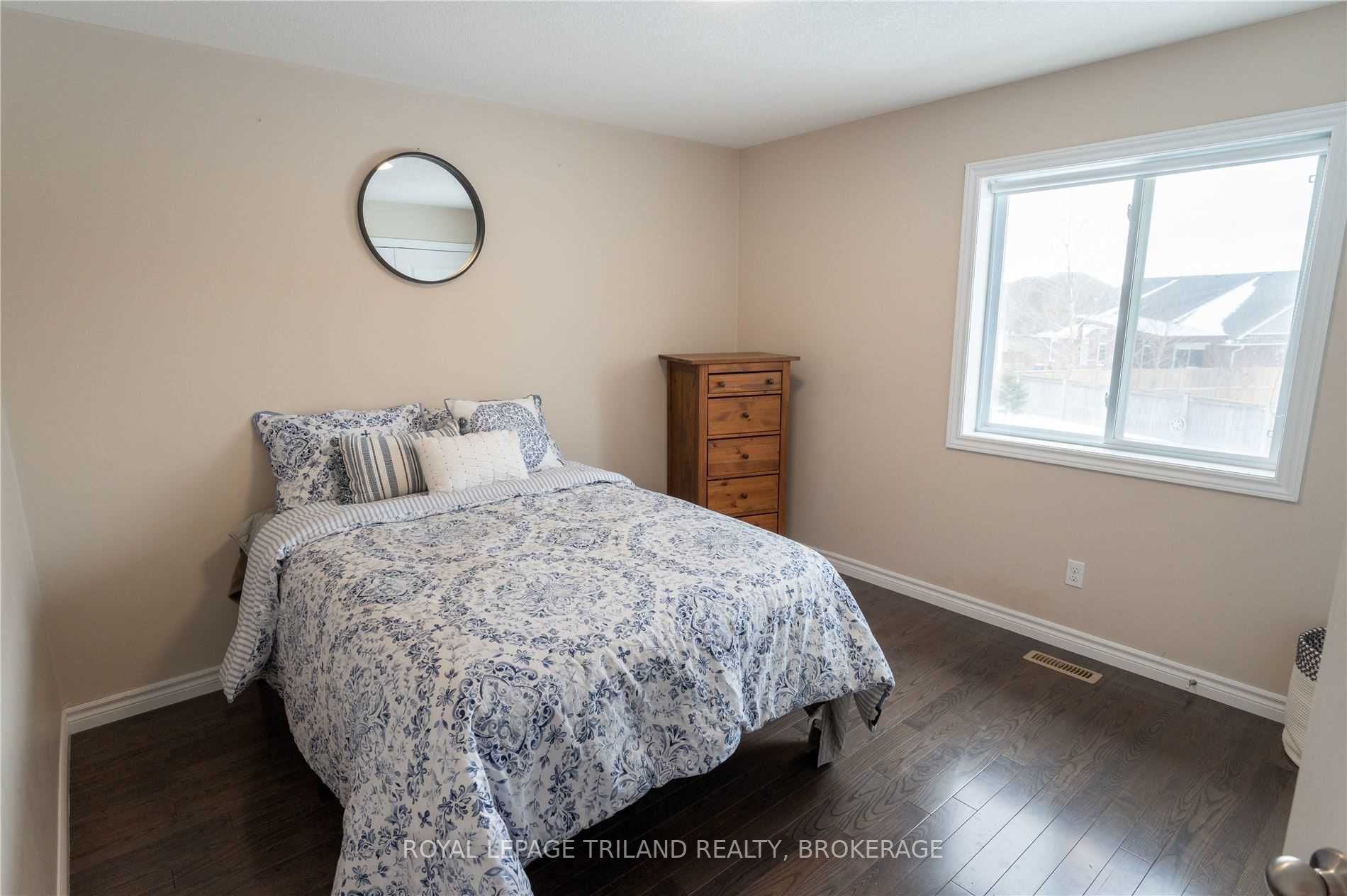 12 Kingfisher Crt