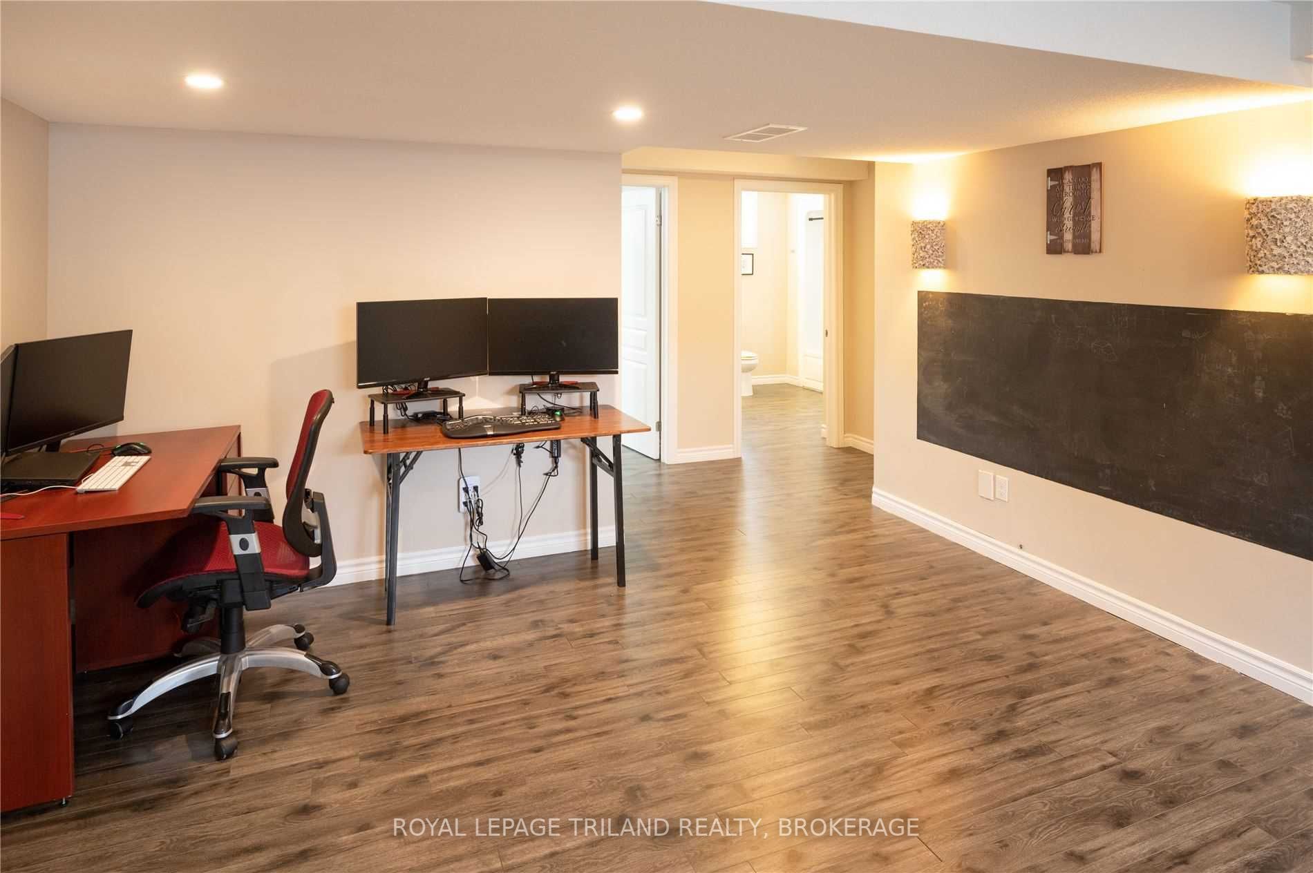 12 Kingfisher Crt