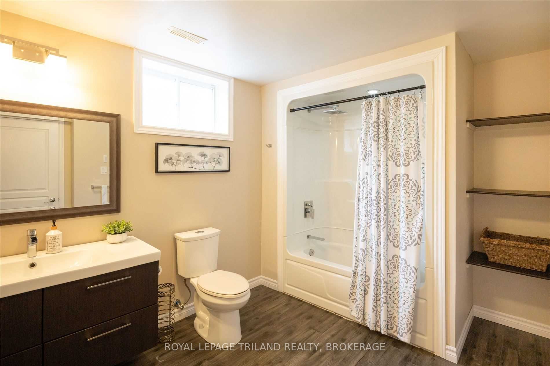 12 Kingfisher Crt