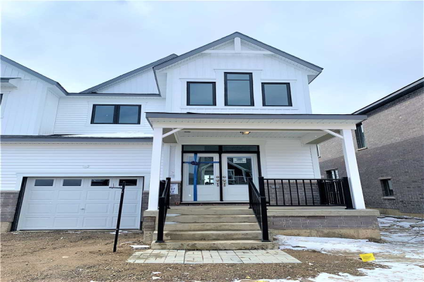 54 Forestwalk St, Kitchener