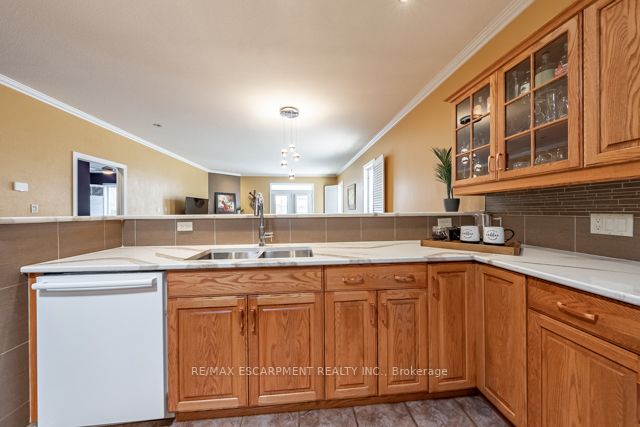 44 Vintners Lane