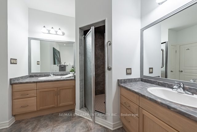 44 Vintners Lane
