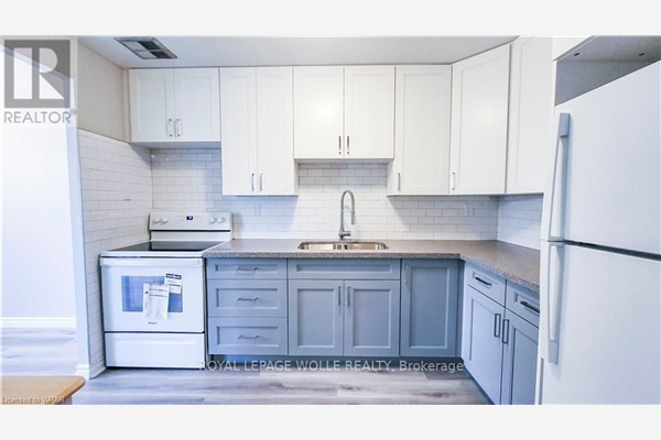 279 Chandler Dr, Kitchener