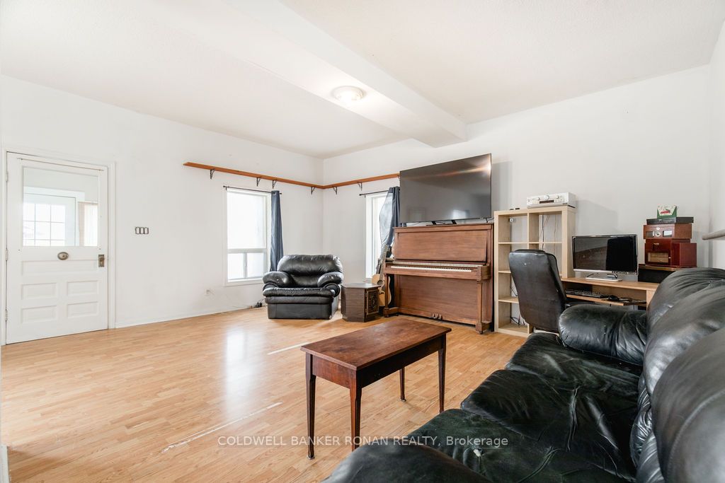 Listing X5977112 - Large Photo # 14