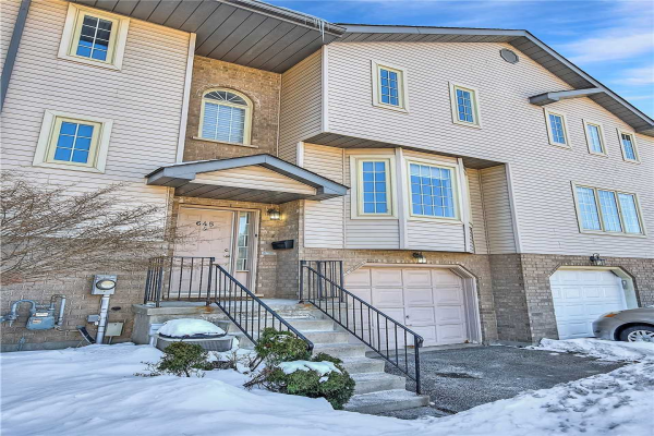 645 Grange Cres, Waterloo
