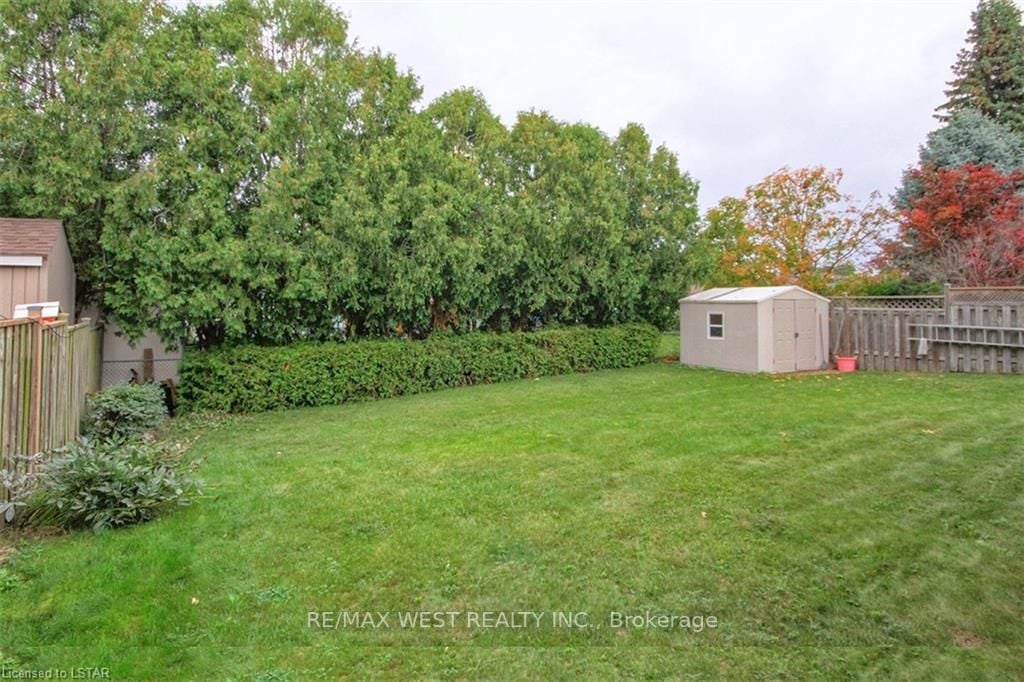 86 Jena Cres