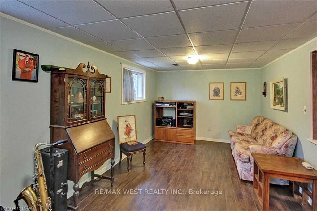 86 Jena Cres