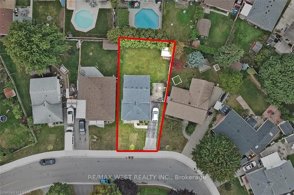 86 Jena Cres