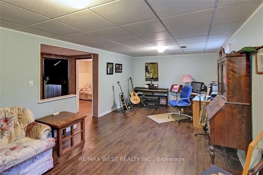 86 Jena Cres