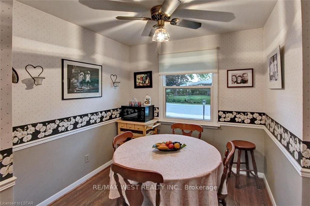 86 Jena Cres