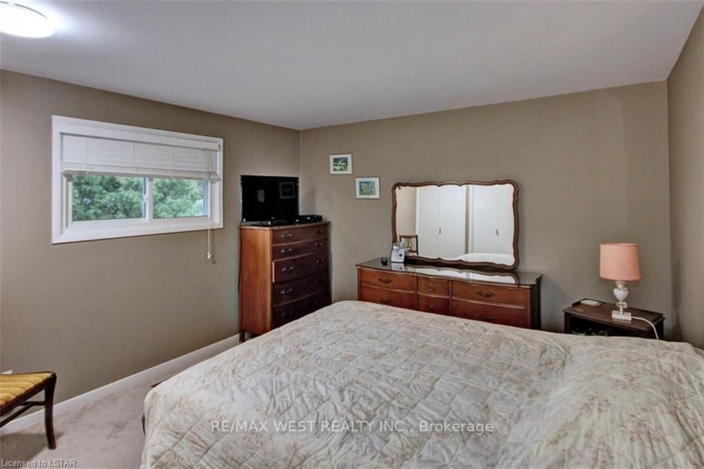 86 Jena Cres