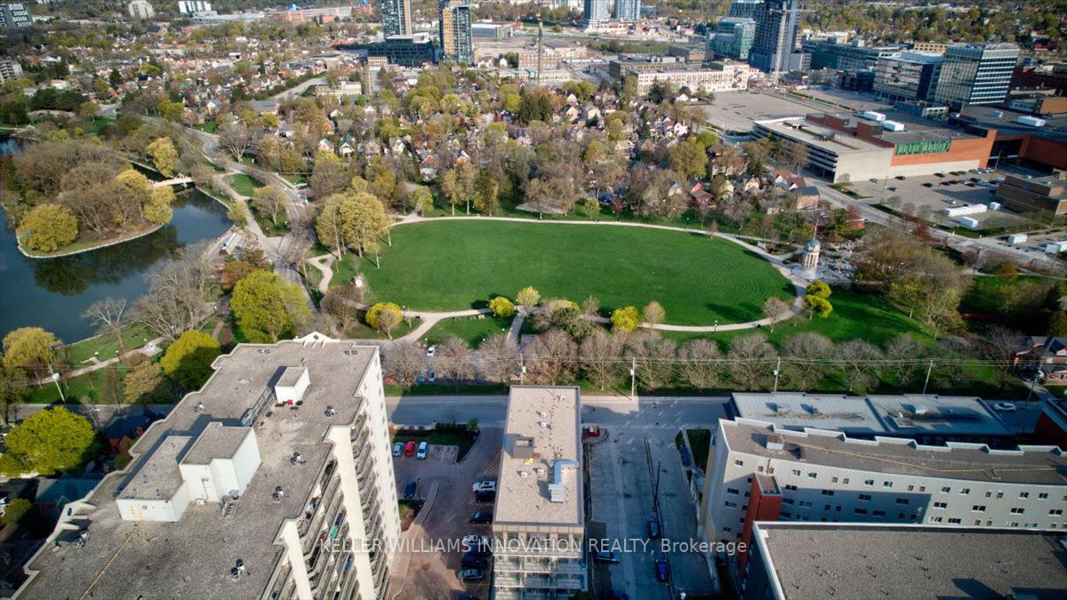 51 David St, #101