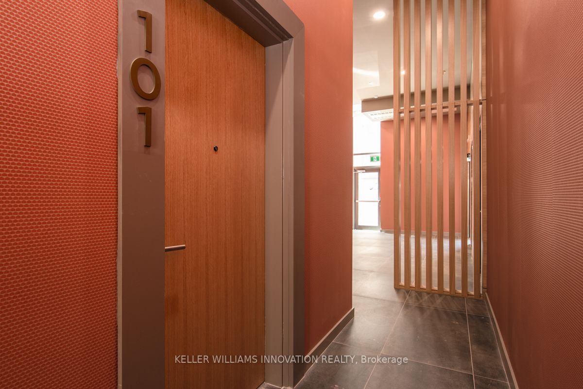51 David St, #101