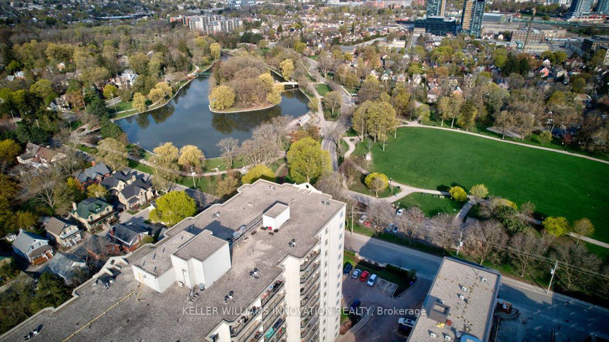 51 David St, #101
