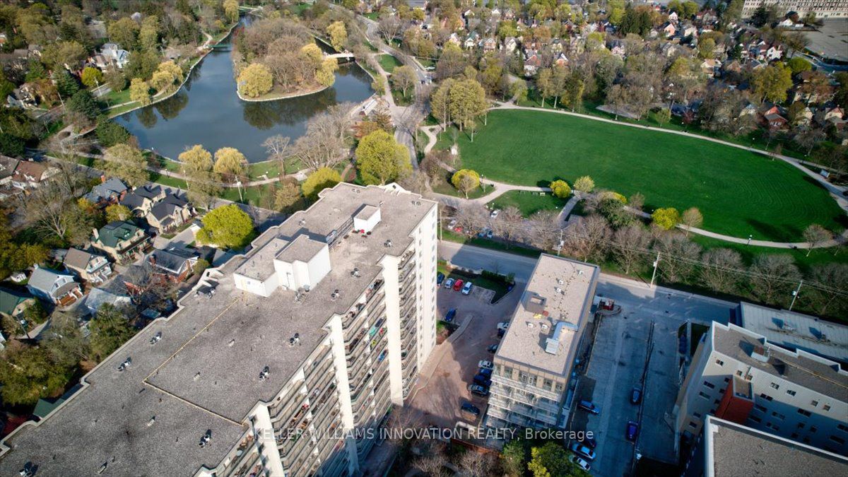 51 David St, #101