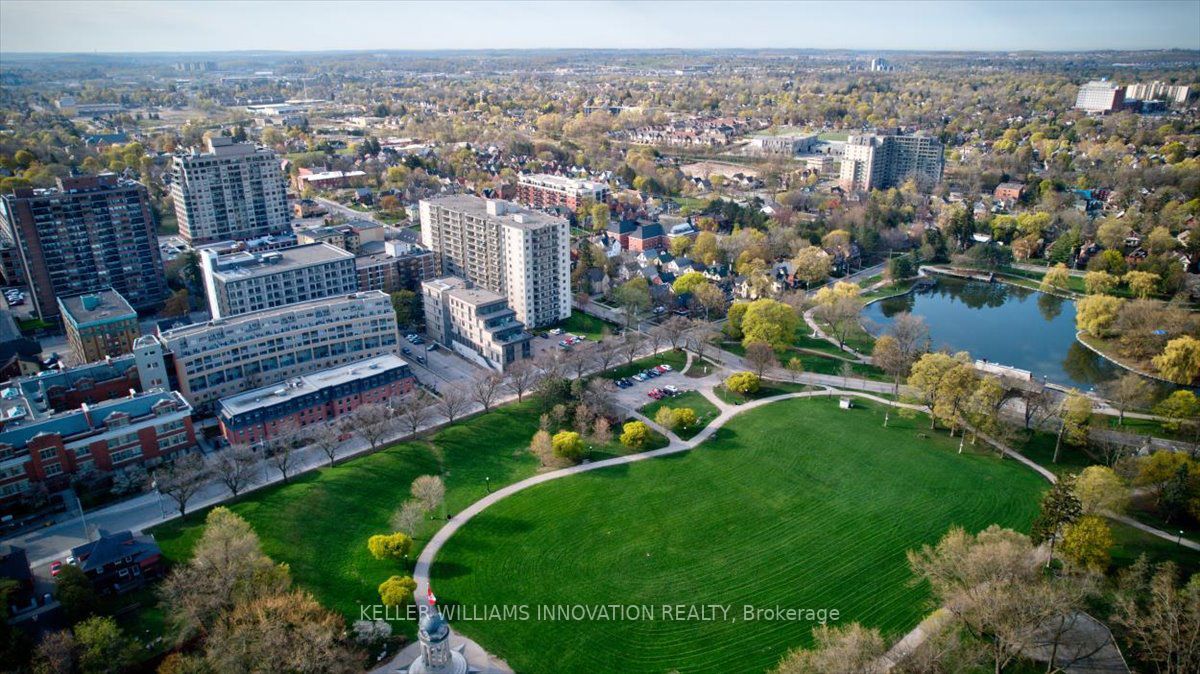 51 David St, #101