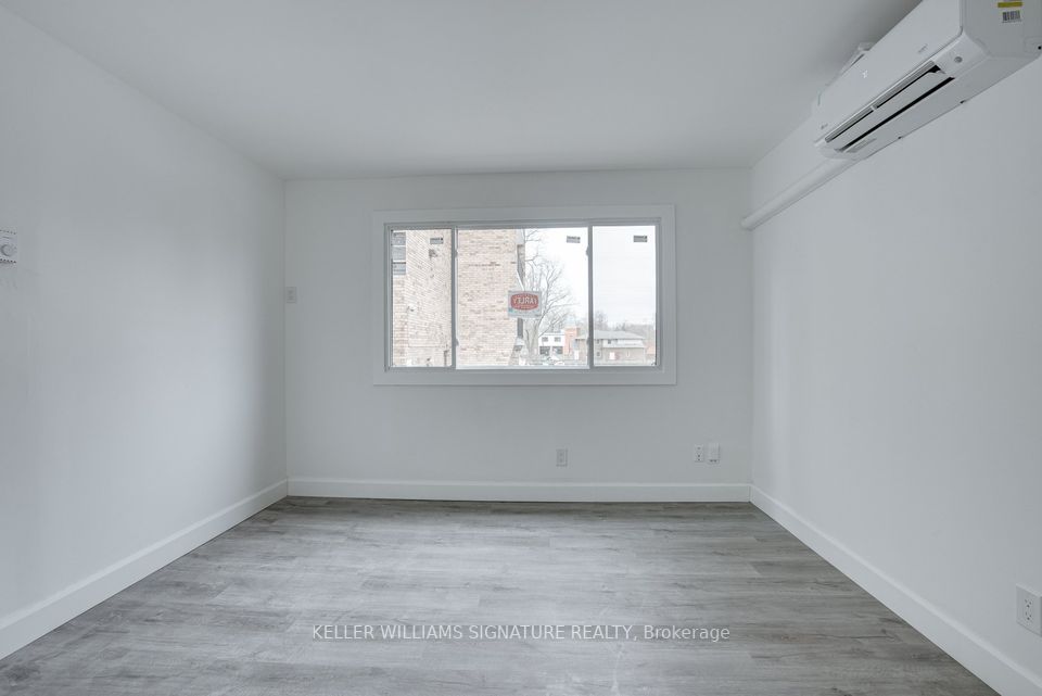 Listing X5978728 - Large Photo # 4