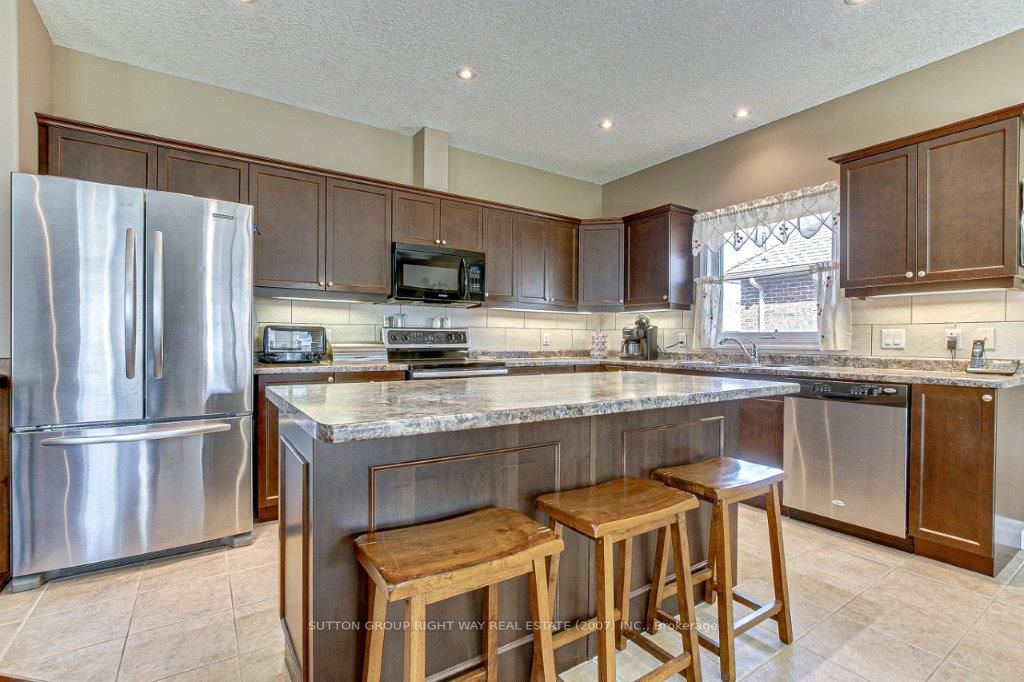 47 Graydon Drive
