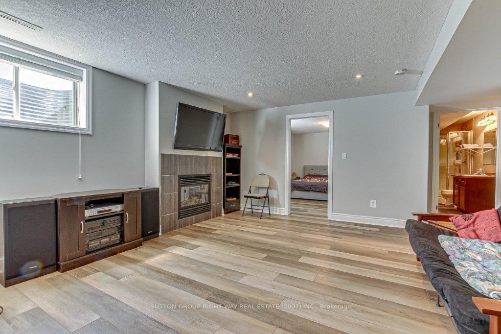 47 Graydon Drive