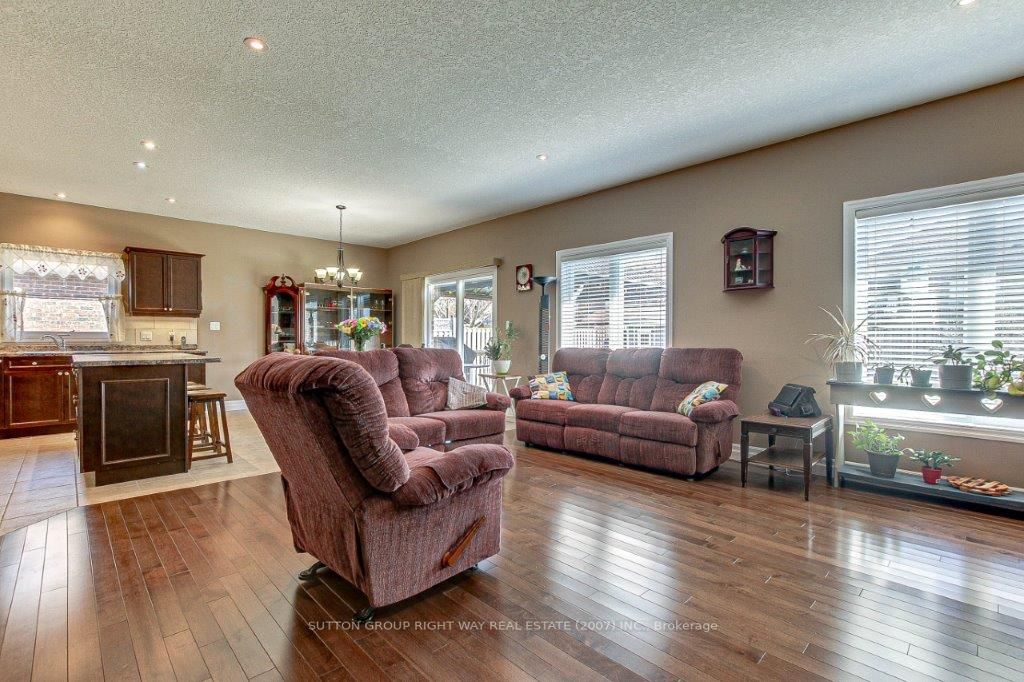 47 Graydon Drive