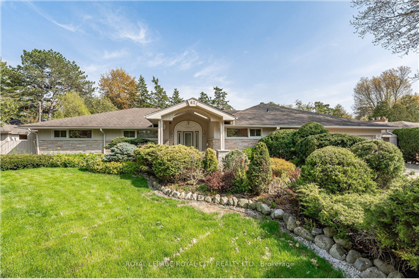 62 Dean Ave, Guelph