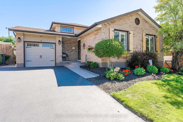 9 Wimbledon Rd, Guelph