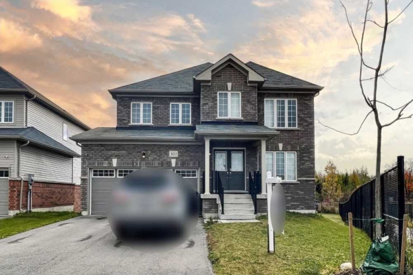 301 Moody St S, Southgate