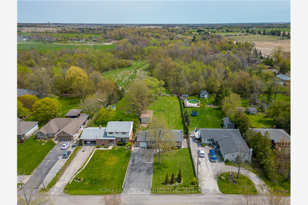 3395 Tisdale Rd, Hamilton