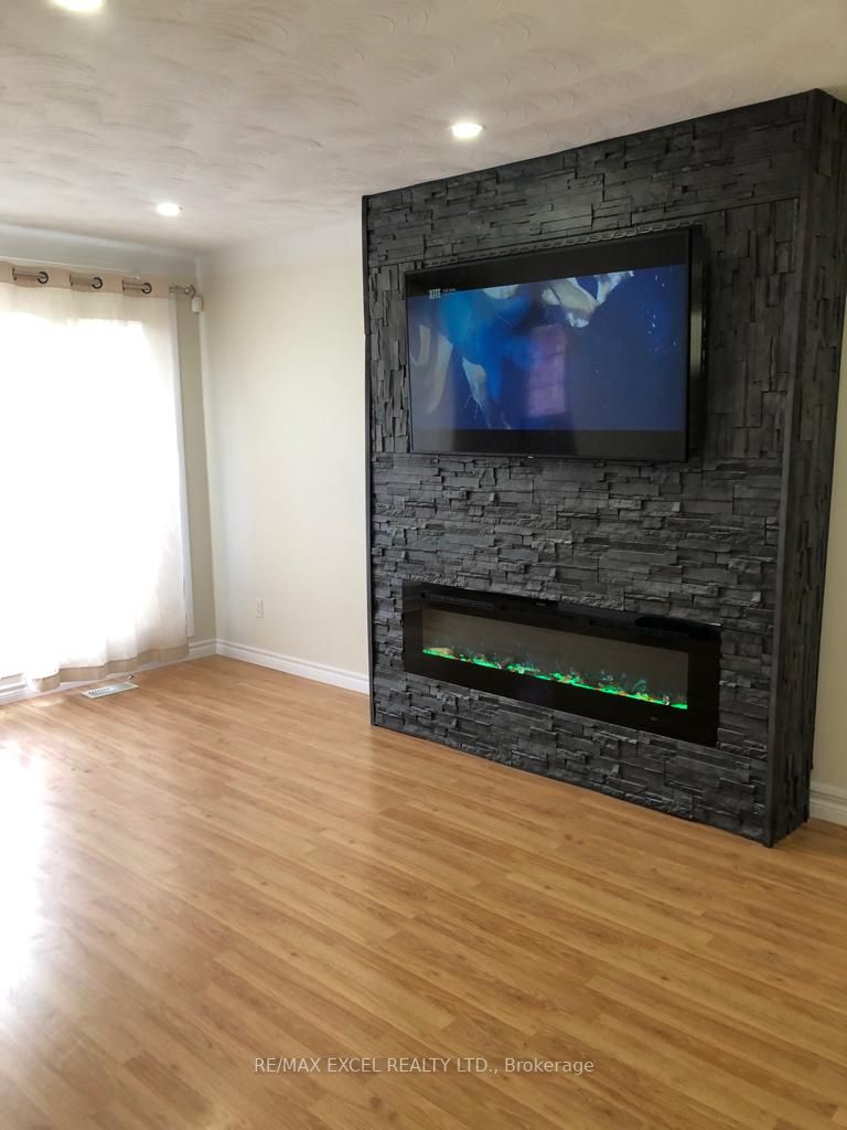 Listing X5980004 - Large Photo # 1