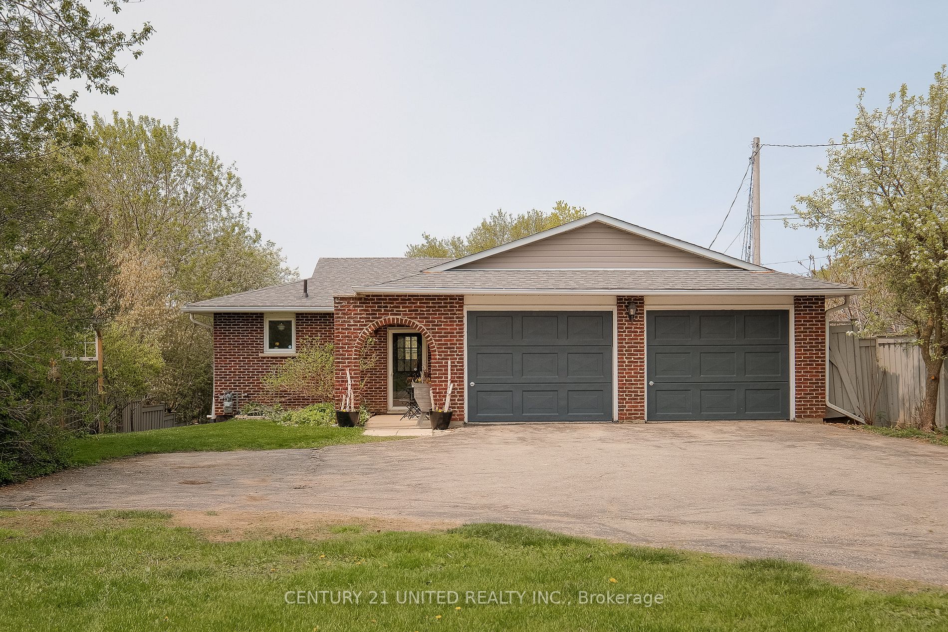Listing X5980592 - Large Photo # 1