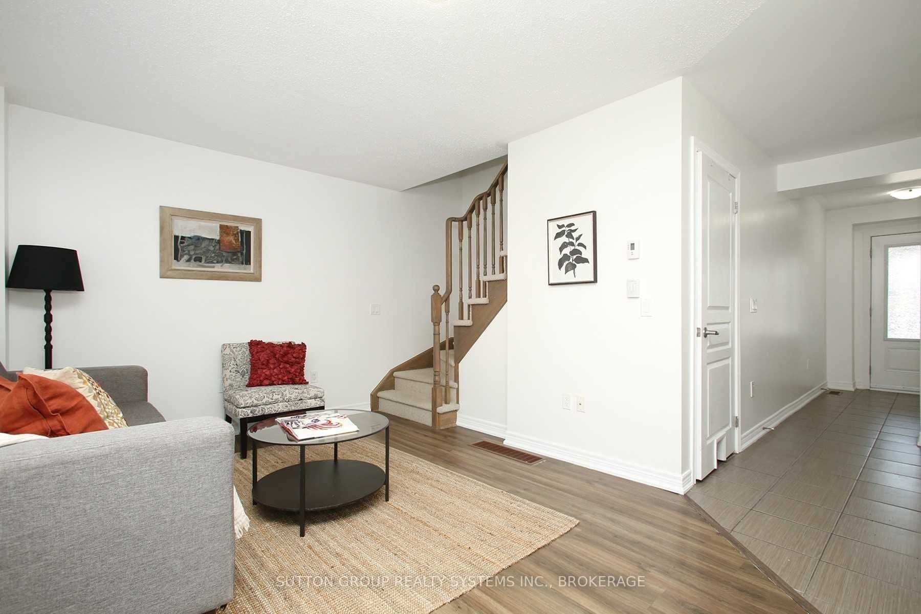 Listing X5981345 - Large Photo # 3