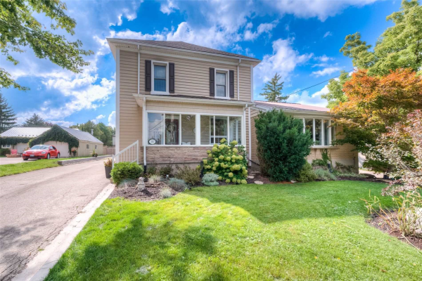 93 David St, Wellesley