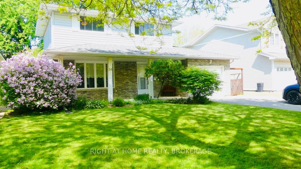 24 The Meadows St