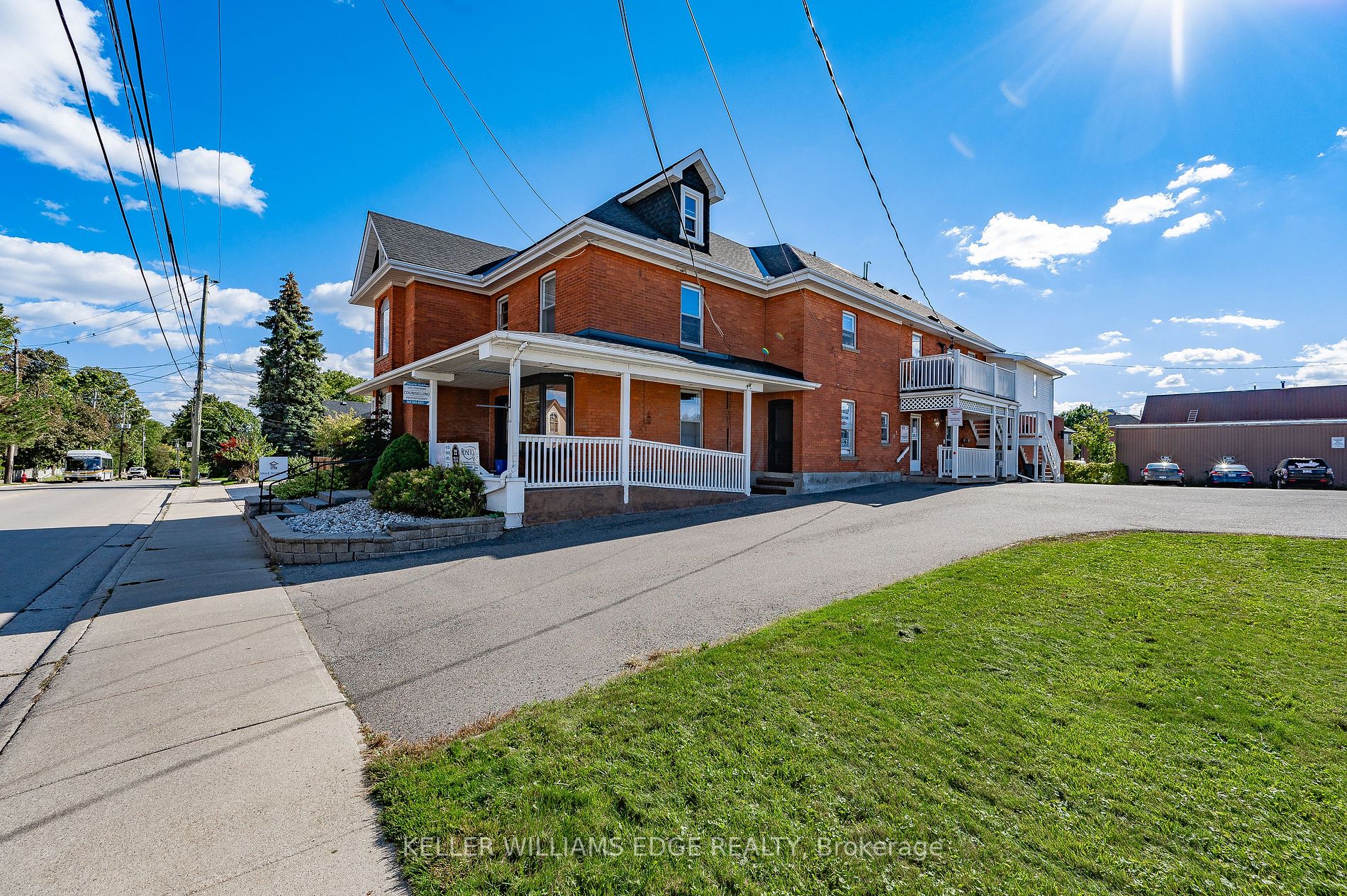 Listing X5982704 - Large Photo # 2