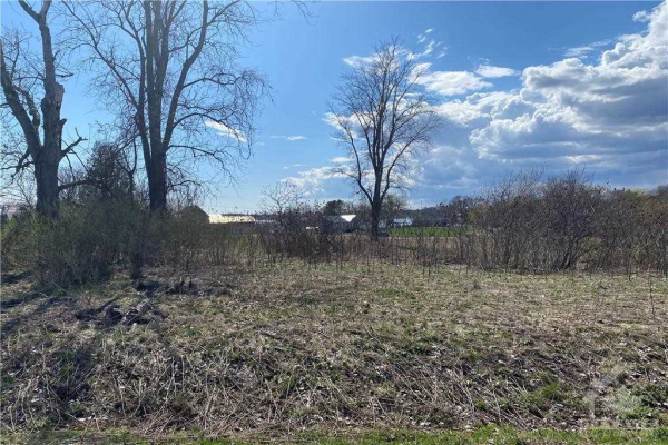 00 Blair Rd, Edwardsburgh/Cardinal