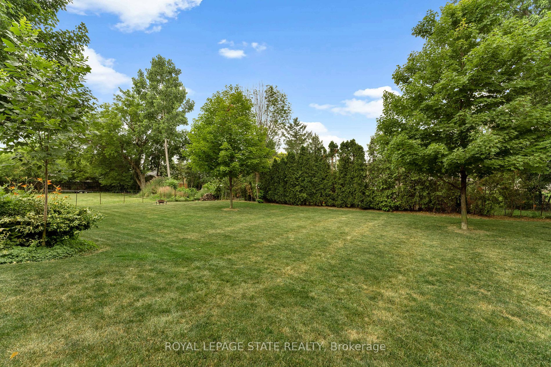 41 Leckie Ave