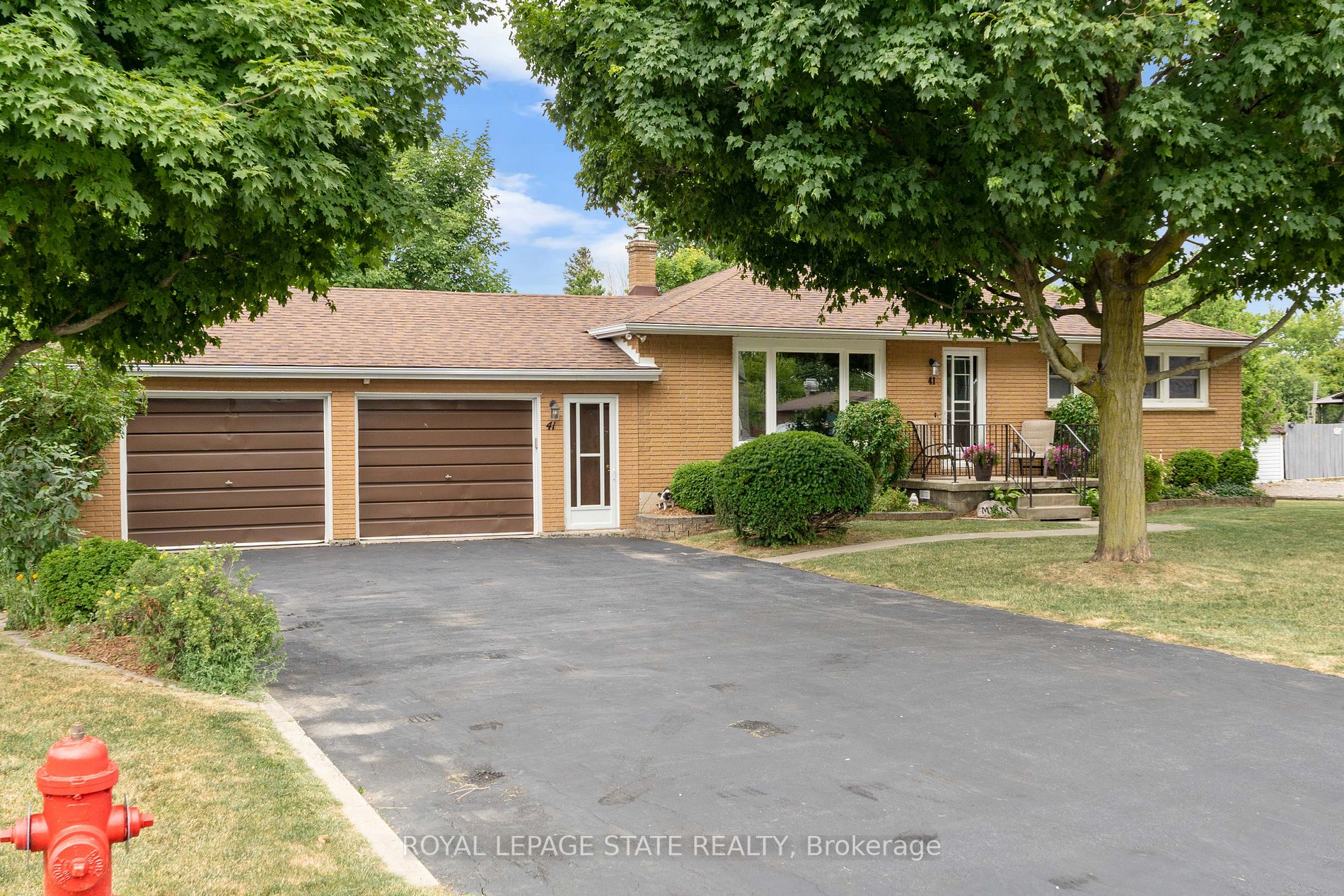 41 Leckie Ave