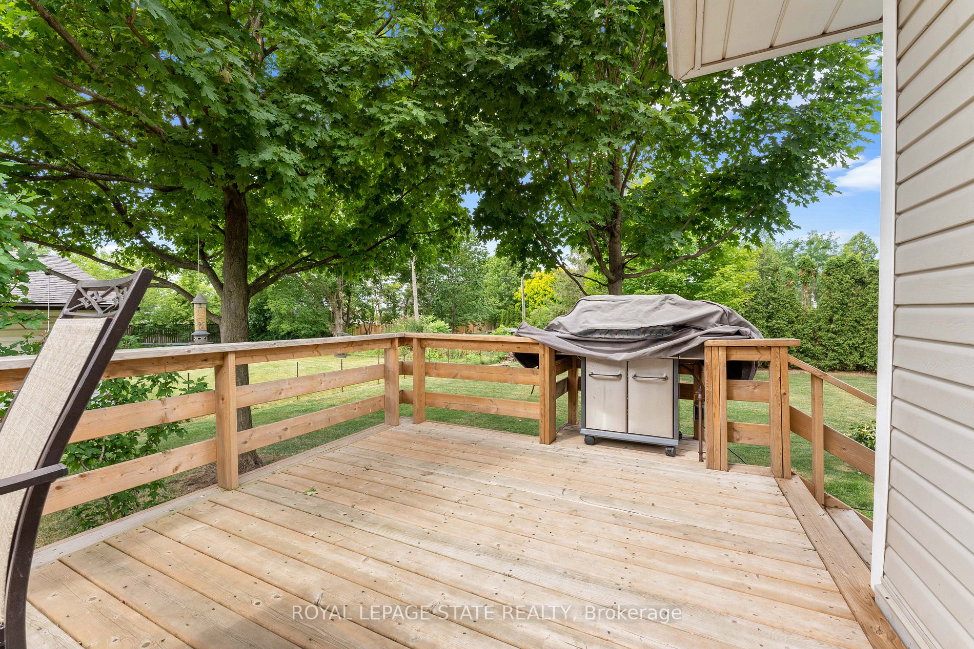 41 Leckie Ave
